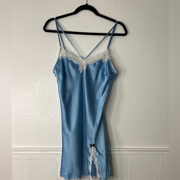 Victorias Secret blue satin effect lace trim mini Y2K slip dress M - Picture 6 of 7